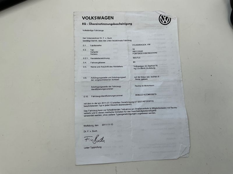 Volkswagen Beetle 2.0 TSI Sport 2011 – снимка 21