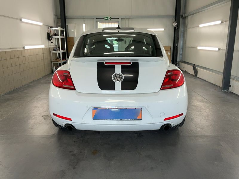 Volkswagen Beetle 2.0 TSI Sport 2011 – снимка 7