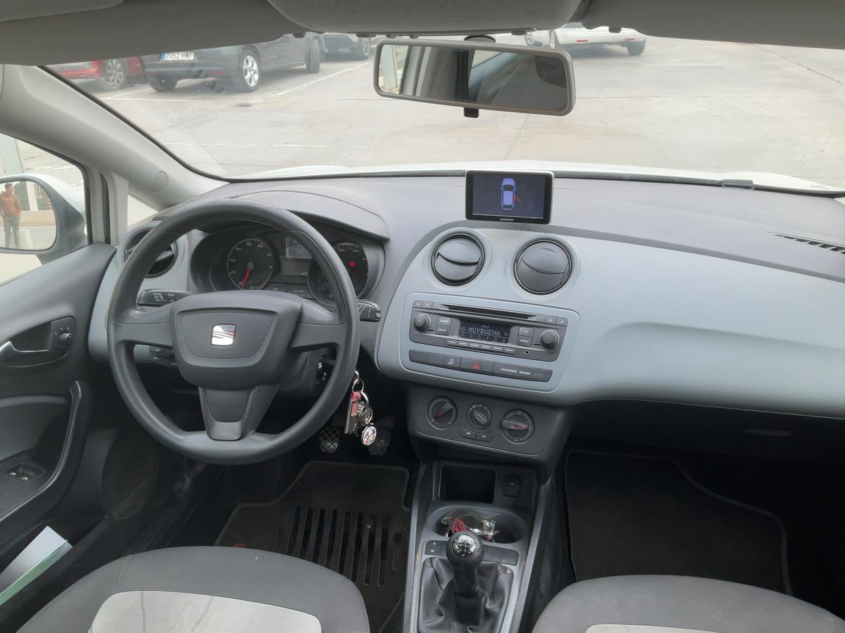 Seat Ibiza 2013 — photo 19