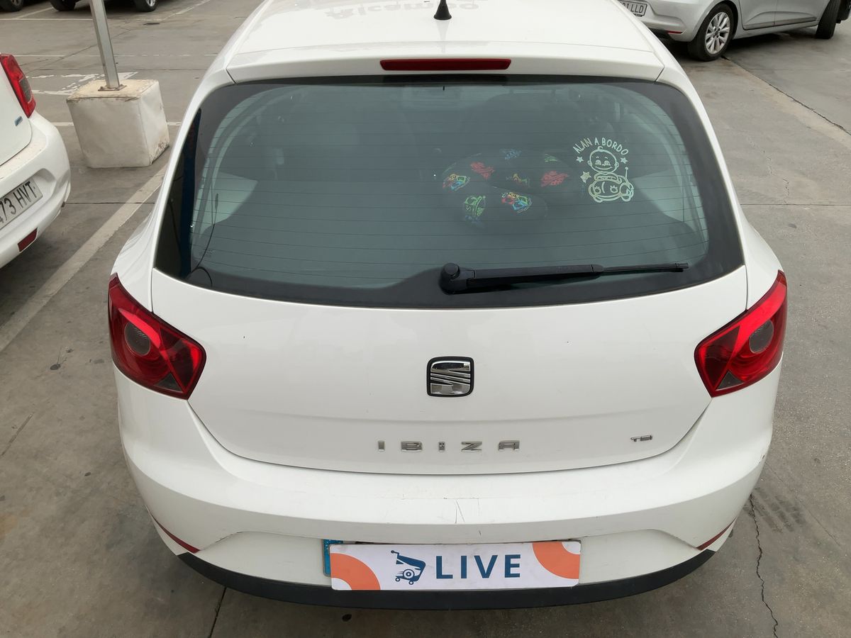 Seat Ibiza 2013 — photo 9