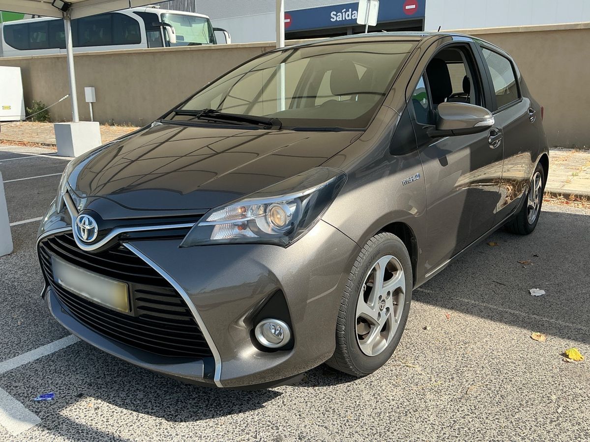 Toyota Yaris 2016