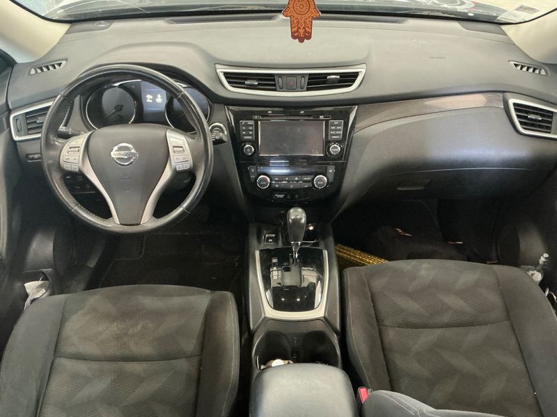 Nissan X-Trail 1.6 dCi N-Connecta — zdjęcie 12
