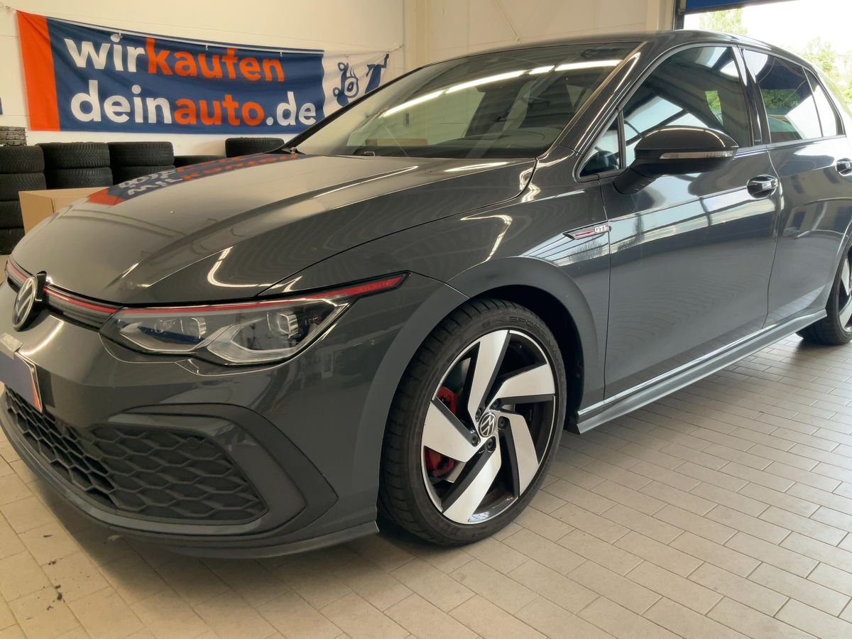 Volkswagen Golf VIII 2.0 TSI GTI
