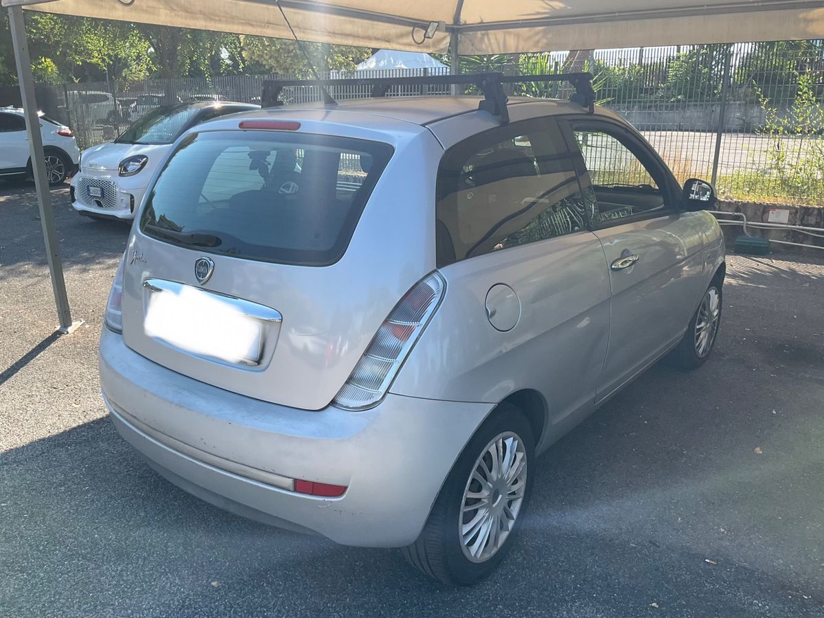 Lancia Ypsilon d'occasion