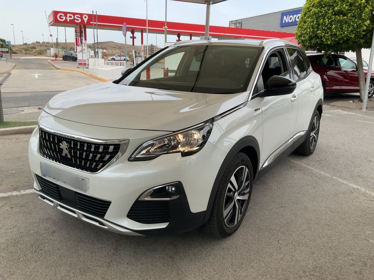 Peugeot 3008 2018 — photo 1