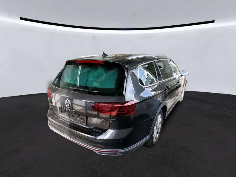 Volkswagen Passat Alltrack 2.0 TDI 4Motion — zdjęcie 15