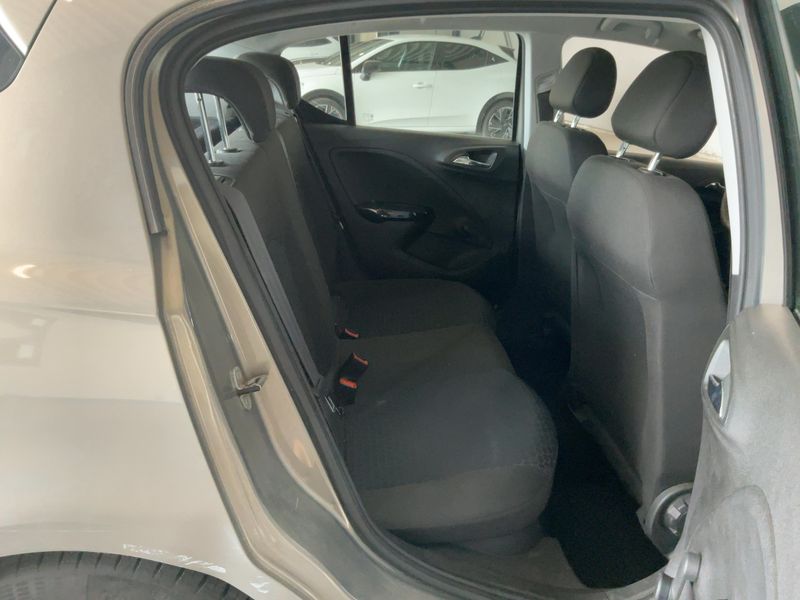 Opel Corsa 1.2 Edition — zdjęcie 14