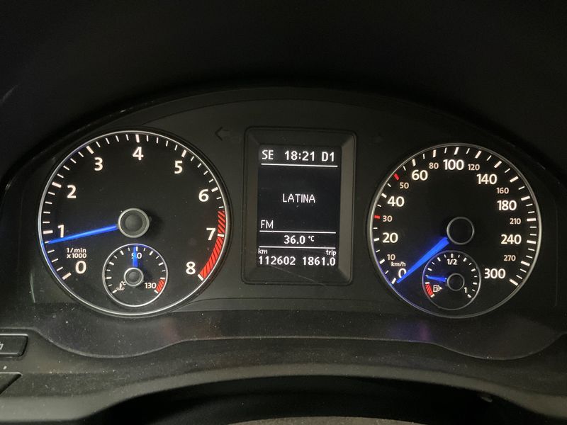 Volkswagen Scirocco 2.0 TSI R — zdjęcie 13
