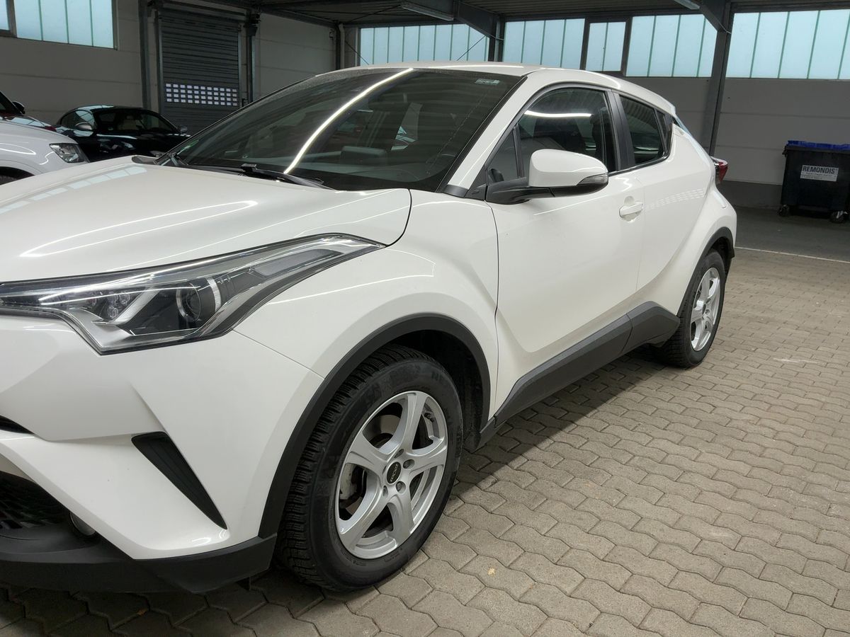 Toyota C-HR 1.2 Turbo Flow