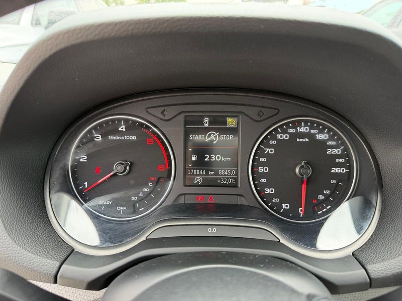 Audi Q2 30 TDI admired — zdjęcie 12