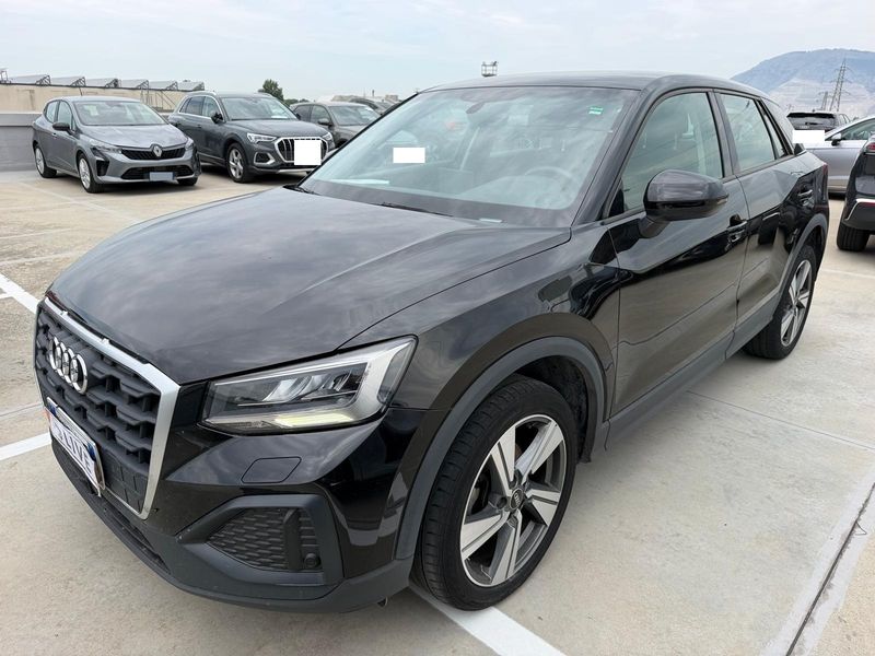 Audi Q2 30 TDI admired