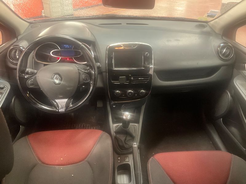 Renault Clio 1.5 dCi Zen — zdjęcie 12