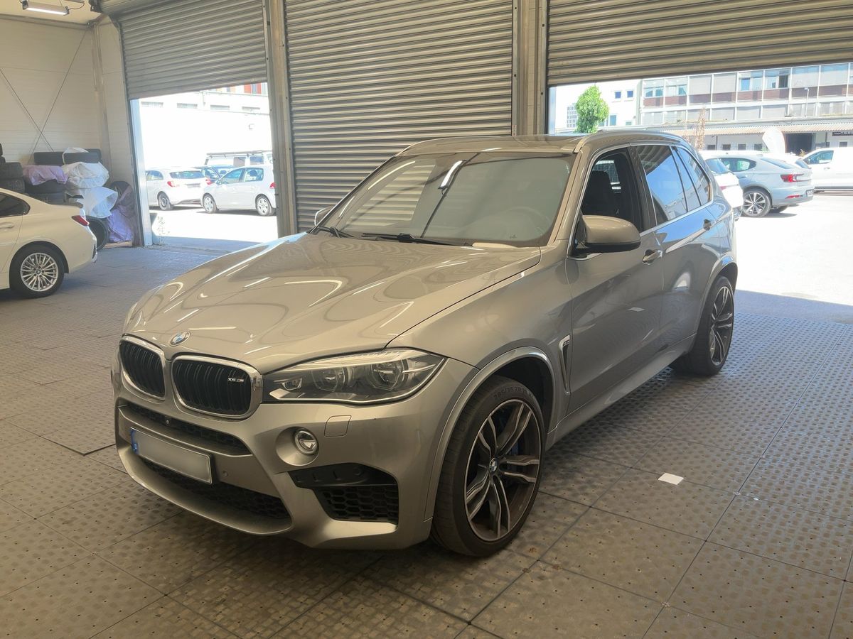 BMW X5 2016 — photo 1