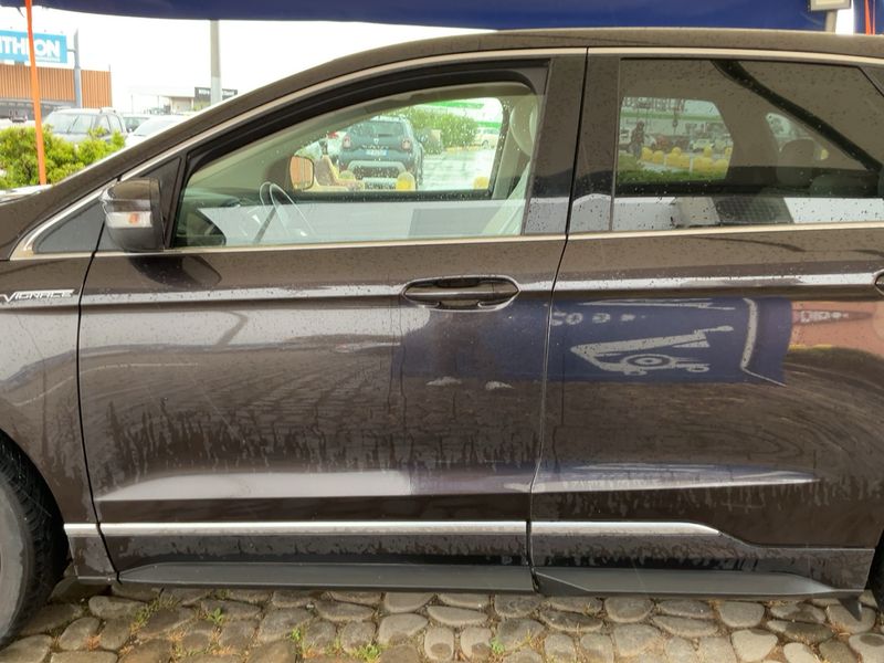 Ford Edge 2.0 TDCi EcoBlue Bi-Turbo Vignale 4x4 — zdjęcie 4