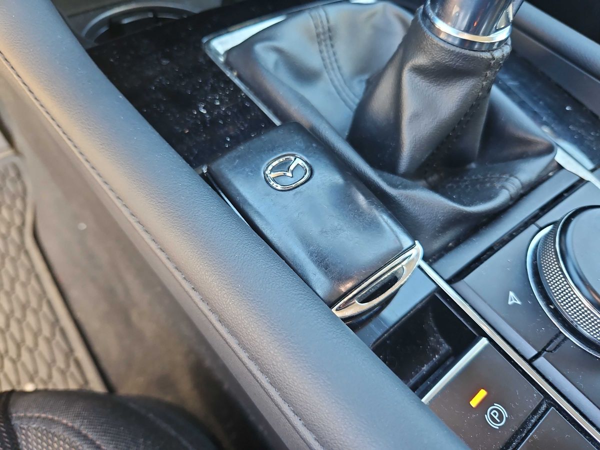 Mazda 3 2020 — photo 28