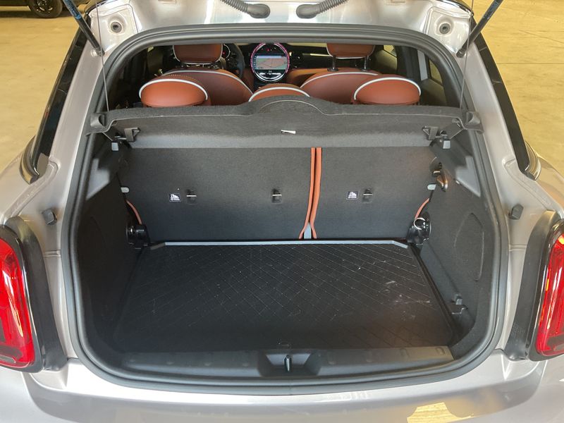 MINI Cooper John Cooper Works Trim — zdjęcie 10