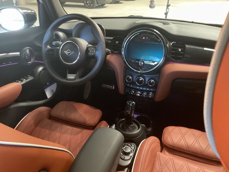 MINI Cooper John Cooper Works Trim — zdjęcie 12
