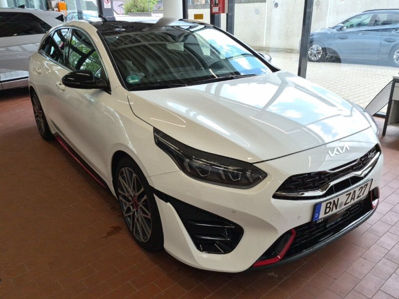 Kia pro_cee'd 2022
