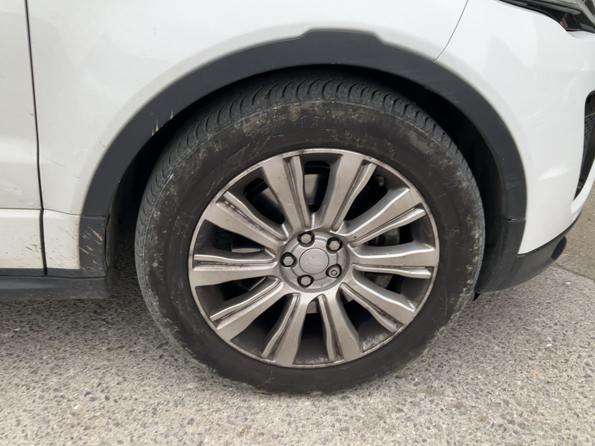 Land Rover 2018 — photo 12