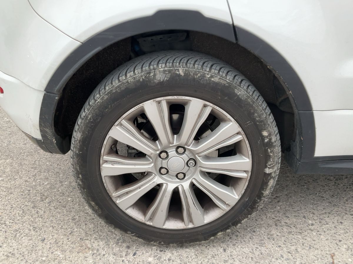 Land Rover 2018 — photo 10