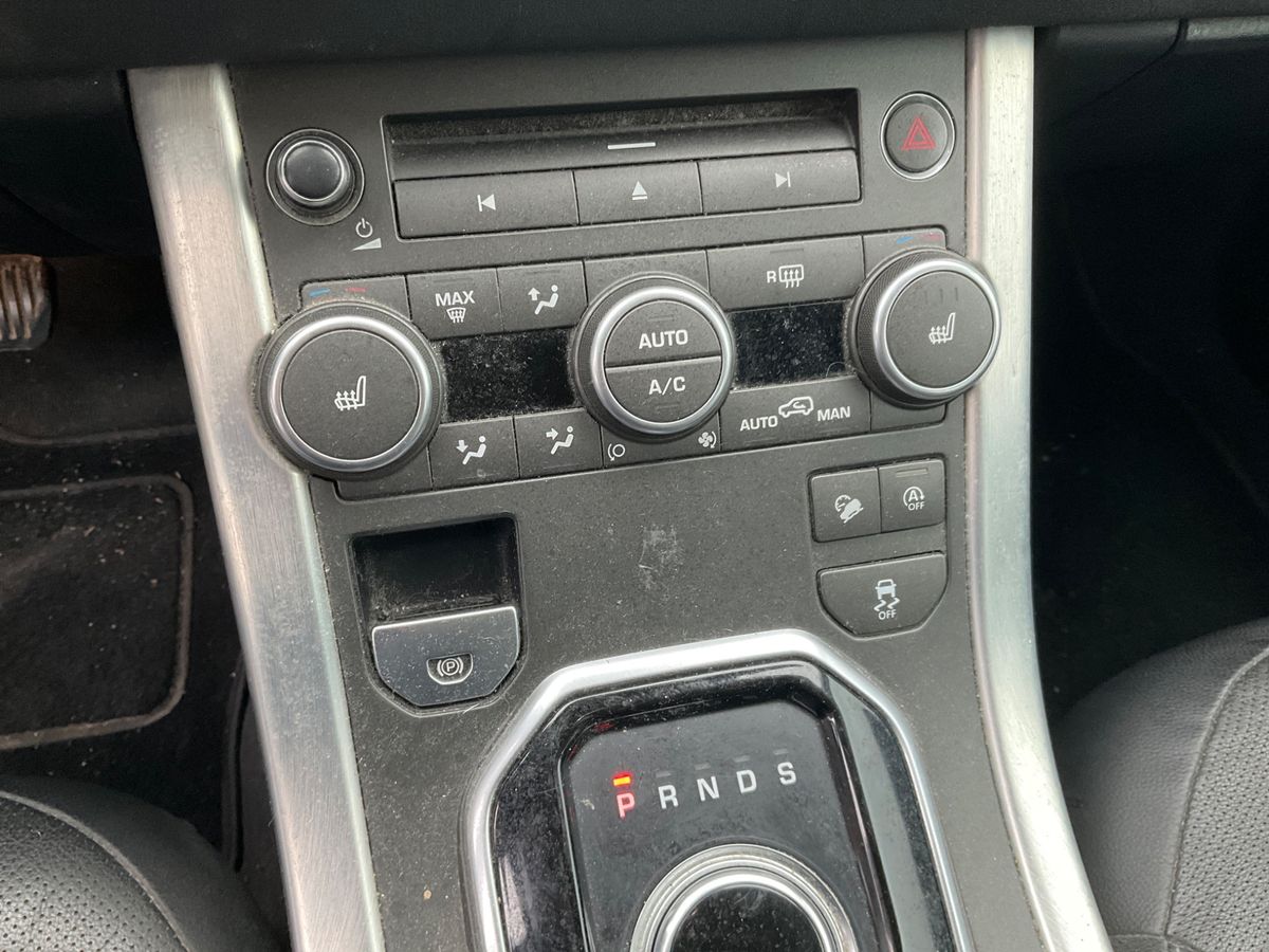 Land Rover 2018 — photo 30