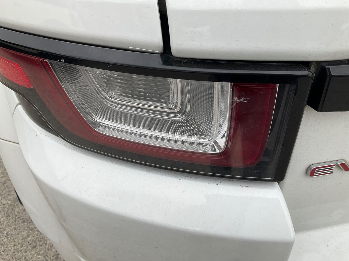 Land Rover 2018 — photo 48