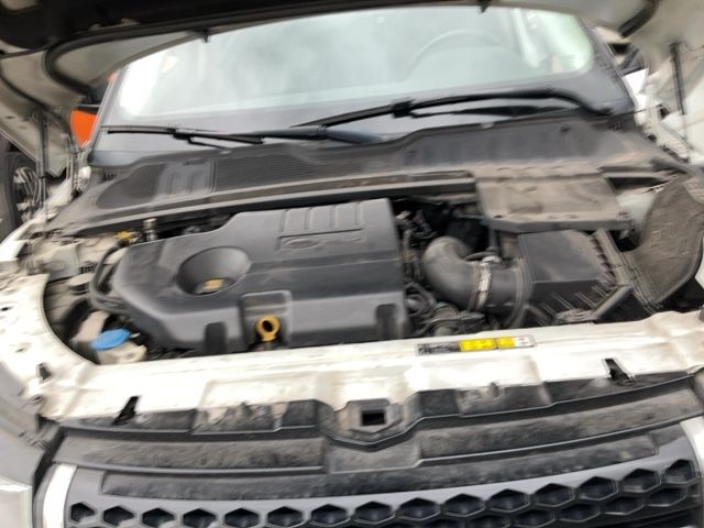Land Rover 2018 — photo 23