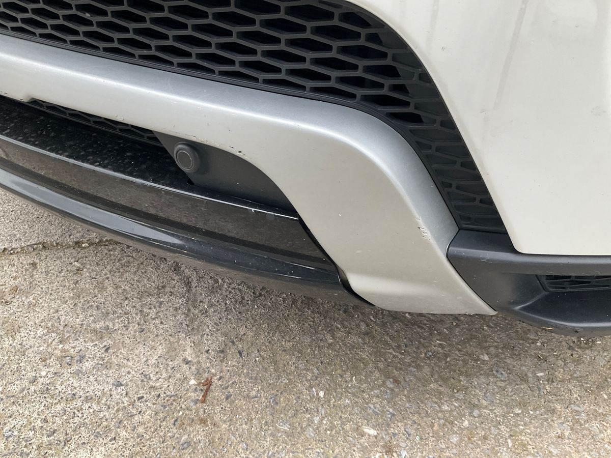 Land Rover 2018 — photo 50