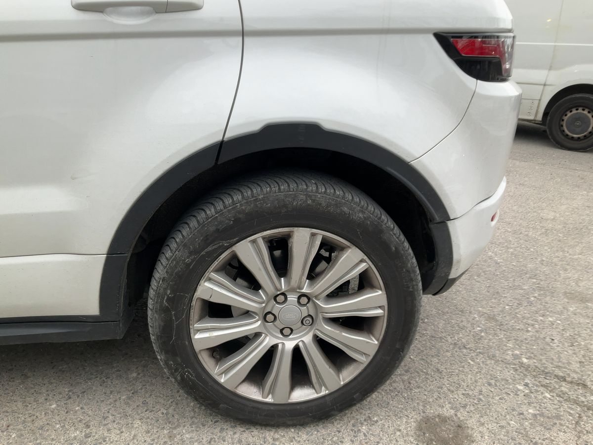 Land Rover 2018 — photo 6