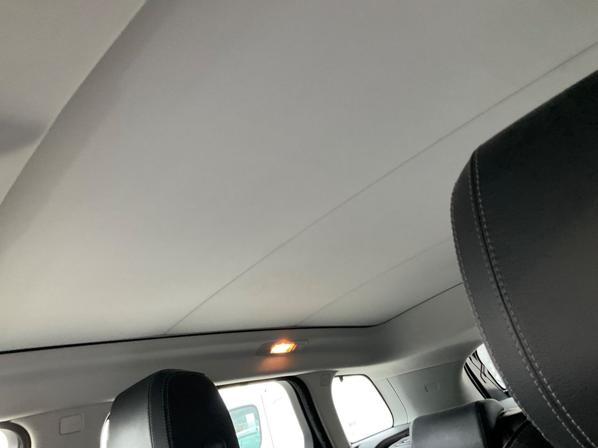 Land Rover 2018 — photo 28
