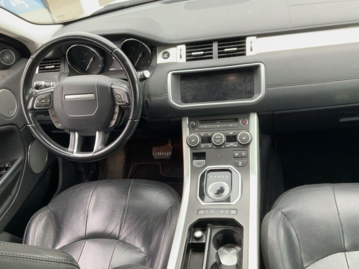 Land Rover 2018 — photo 18