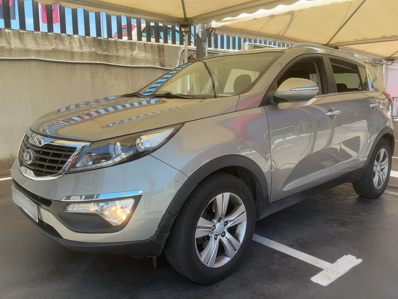Kia Sportage 1.7 CRDi Drive 4x2 — zdjęcie 1