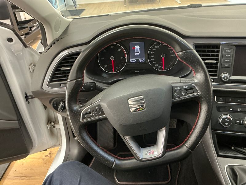 Seat Leon 2.0 TDI FR 2016 – снимка 26