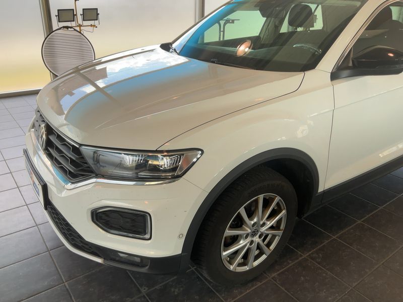 Volkswagen T-Roc 1.6 TDI Design — zdjęcie 2