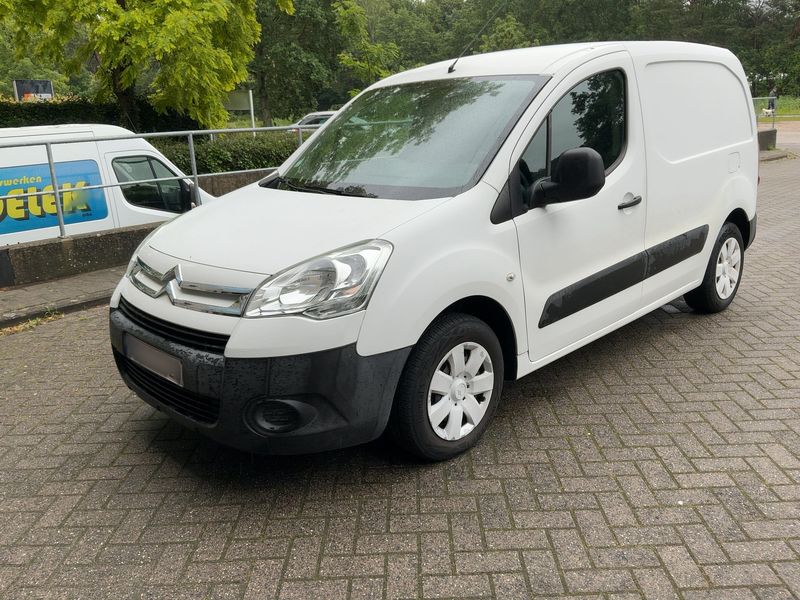 Citroen Berlingo 1.6 HDi Niveau B L1 — zdjęcie 2