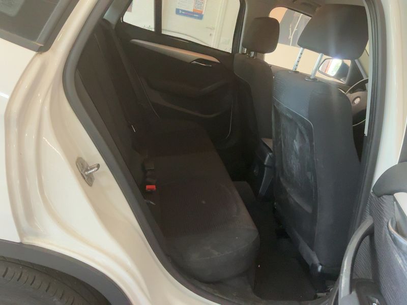 BMW X1 sDrive 16d — zdjęcie 14