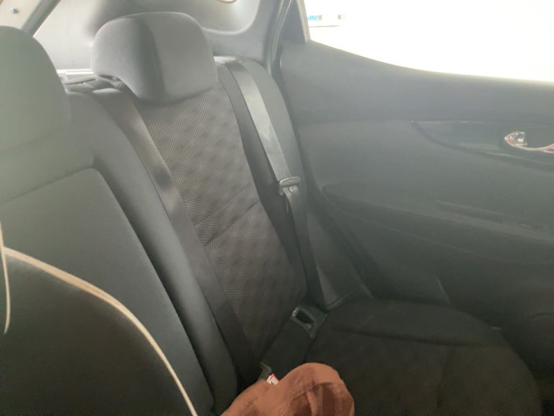 Nissan Qashqai 1.5 Turbodiesel Acenta 2014 – снимка 19