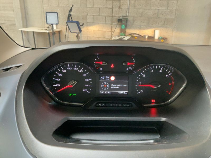 Peugeot Rifter 1.5 Blue-HDi Allure L1 — zdjęcie 13