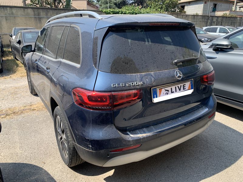 Mercedes-Benz GLB-Klasse GLB 200 d — zdjęcie 3