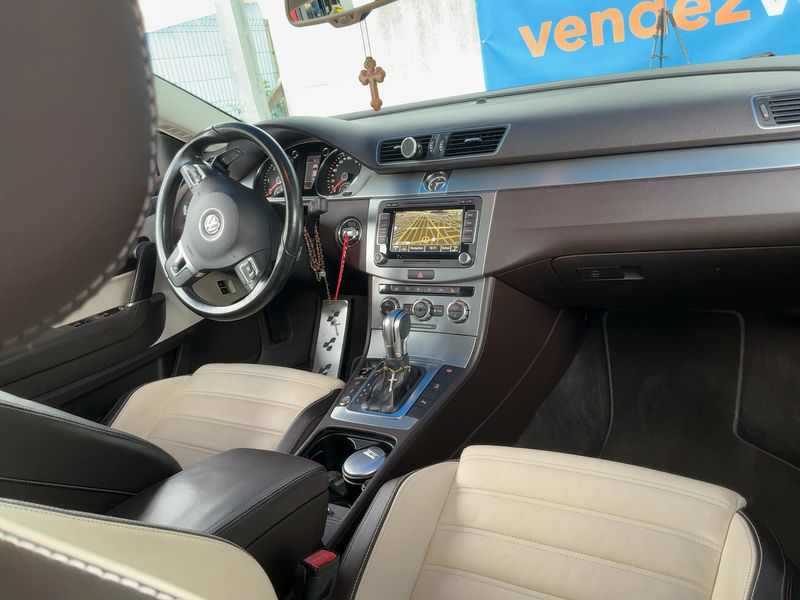 Volkswagen CC 2.0 TDI Carat Edition BlueMotion Tech — zdjęcie 12