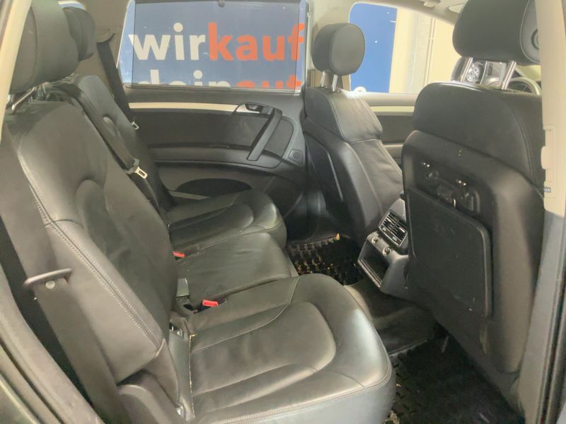 Audi Q7 4.2 V8 FSI quattro — zdjęcie 14