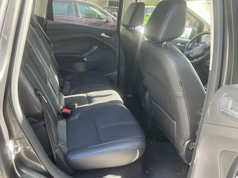 Ford C-Max 1.5 EcoBoost Titanium — zdjęcie 14
