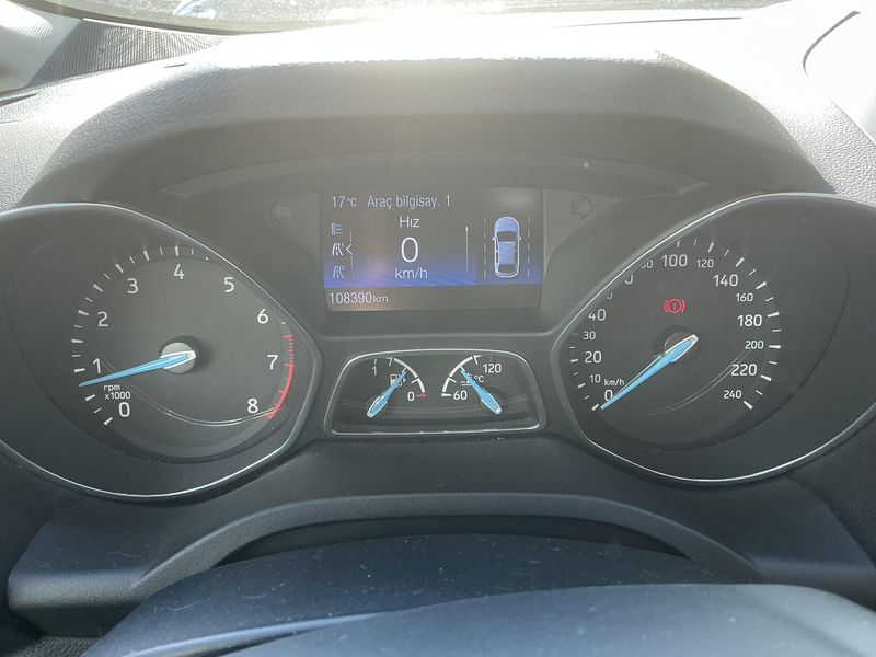 Ford C-Max 1.5 EcoBoost Titanium — zdjęcie 13