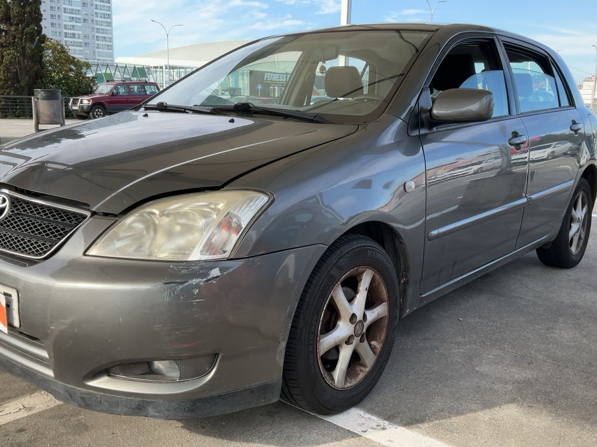 Toyota Corolla 1.6 Compact Sol