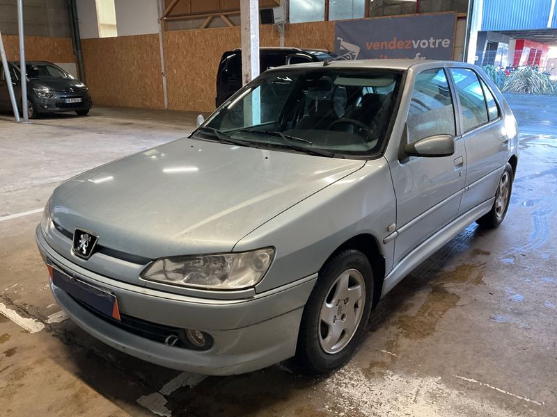Peugeot 306