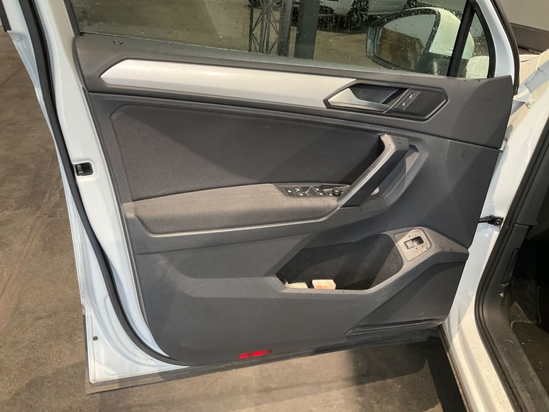 Volkswagen Tiguan 2.0 TDI Comfortline 4Motion BlueMotion Tech 2019 – снимка 25