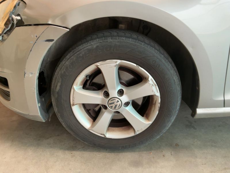 Volkswagen Golf VII 1.6 TDI Trendline BlueMotion Tech 2014 – снимка 3