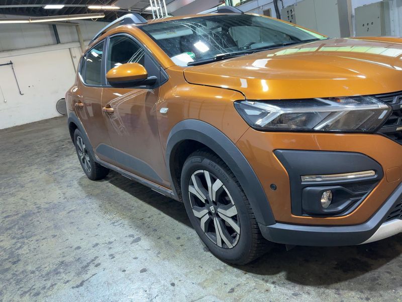 Dacia Sandero 1.0 TCe LPG Stepway Comfort — zdjęcie 8