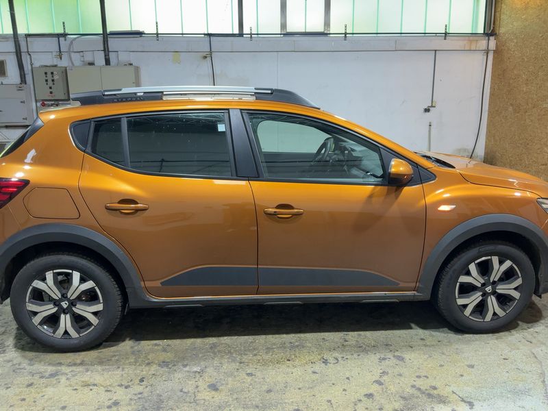 Dacia Sandero 1.0 TCe LPG Stepway Comfort — zdjęcie 7