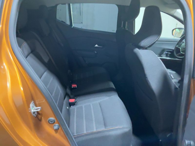 Dacia Sandero 1.0 TCe LPG Stepway Comfort — zdjęcie 14
